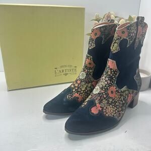 L'Artiste by Spring Step Lady Luck Shine Suede Boot Navy Multi Women 10.5 NWB